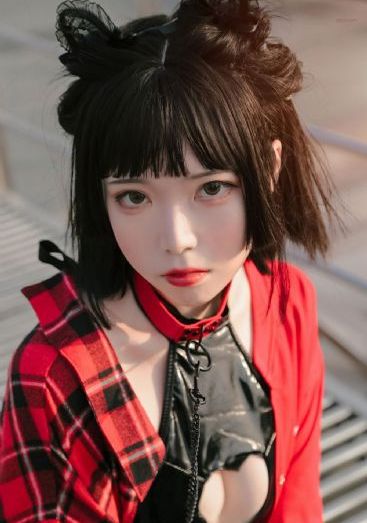 亚洲欧美日韩偷拍综合一区_HD完整版观看
