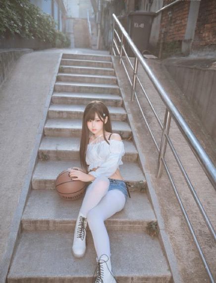 黑人借宿我被躁了我一夜小说_BD英语在线视频观看