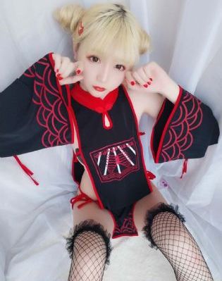 国产美女自拍内射_720手机在线看