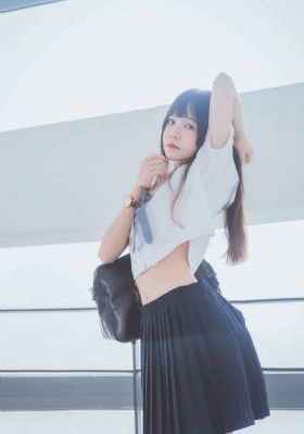 欧美女生图片性感图片_无删减完整版在线观看