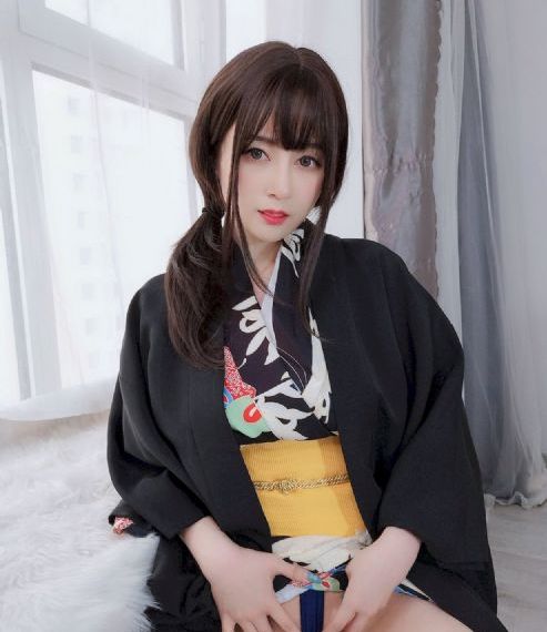 护士精品一区二区三区四区_国产剧电影完整版