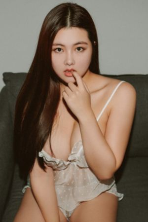 欧美西装logo_蓝光天堂在线
