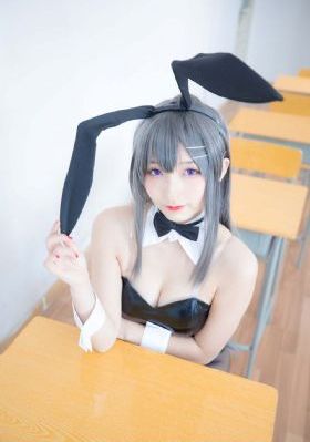 欧美海滩xxx_国产剧高清视频播放